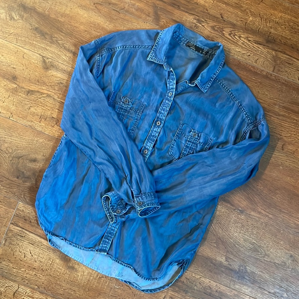 Prana Women’s Denim Button Up - Small - Lightweight Fabric